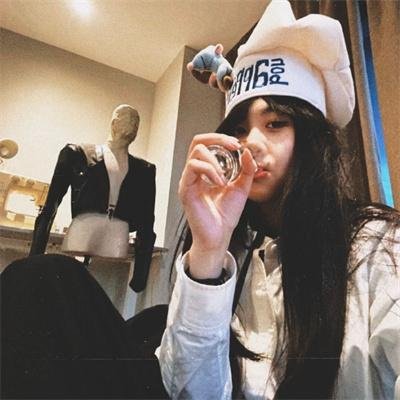 石少侠感觉好孤单封面